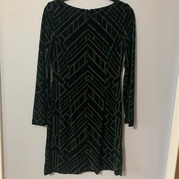 Vince Camuto Emerald Green Burnout Velvet Geometric Dress Sz 6 - Picture 4 of 13